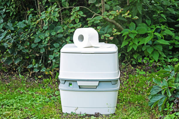 Best Portable bathroom rental  in Kaumakani, HI