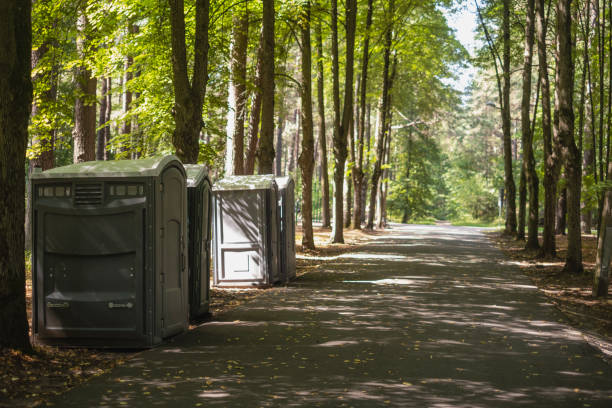 Best Portable restroom trailer rental  in Kaumakani, HI