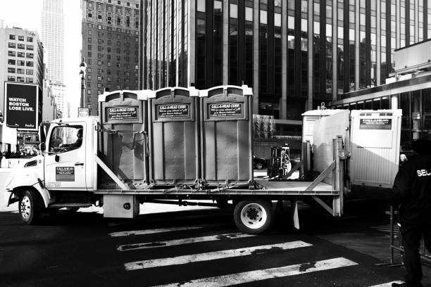 Best Best portable toilet rental  in Kaumakani, HI